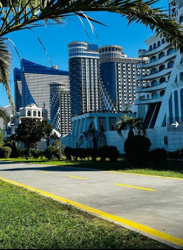 Orbi Sea Tower Apartment Batumi Kültér fotó
